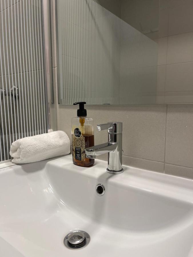 Studio Apartment Palas Mall Яссы Экстерьер фото